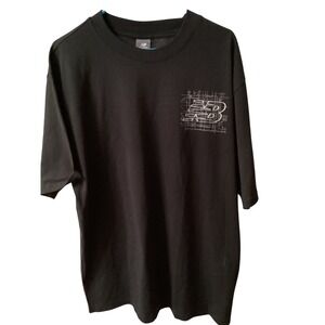 New Balance Tech Veh Black Graphic Tee Shirt Built To Run Race Car Mens L NEW